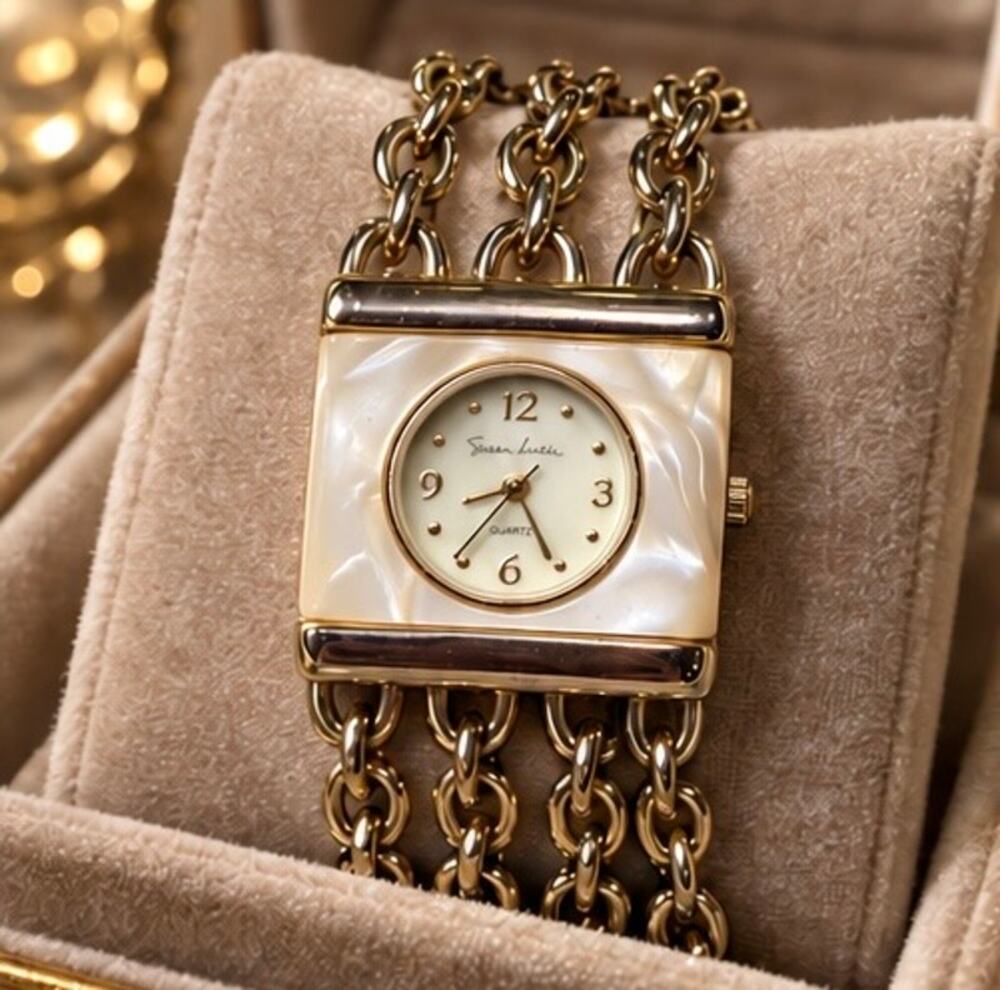 Vintage Susan Lucci Abalone Style Lucite Watch Gold Tone Chain 34mm